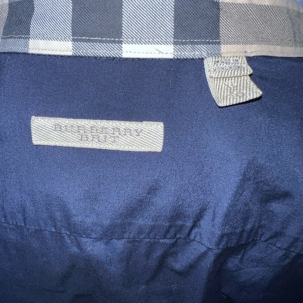 Burberry - Picture 4 of 5